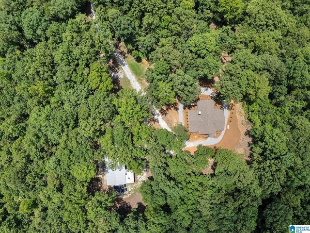 84 RUSTIC OAKS DRIVE, Westover, AL 35147