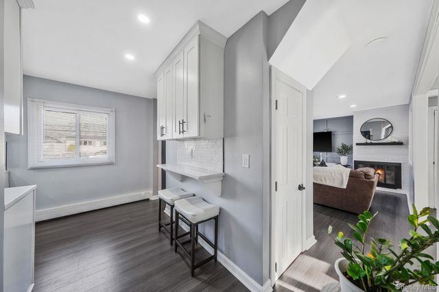 616 Kenmore Avenue, Copiague, NY 11726