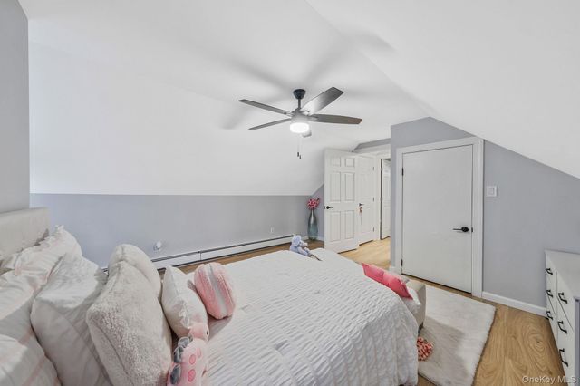 616 Kenmore Avenue, Copiague, NY 11726