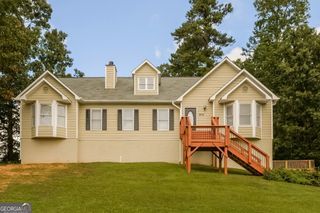 9704 Squirrel Wood Run, Douglasville, GA 30135