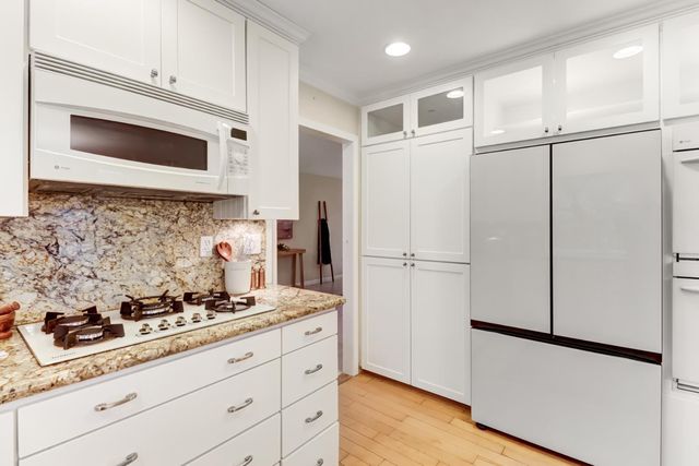 1761 Park Place Drive, Carmichael, CA 95608