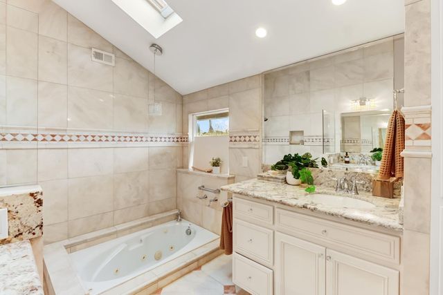 1761 Park Place Drive, Carmichael, CA 95608