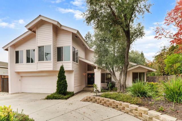 1761 Park Place Drive, Carmichael, CA 95608