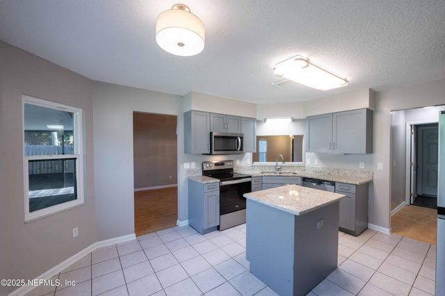 2080 TANAGER Drive, Orange Park, FL 32073