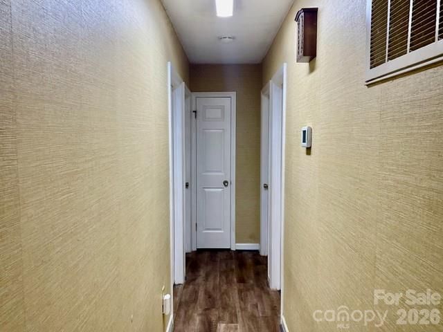 5521 Suttlemyre Lane, Hickory, NC 28601
