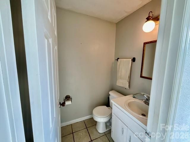 5521 Suttlemyre Lane, Hickory, NC 28601