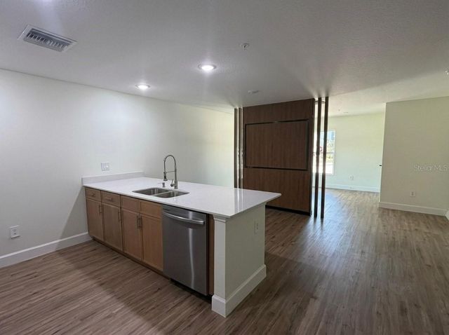 2232 FLORIDA DRIVE 201, Deltona, FL 32738