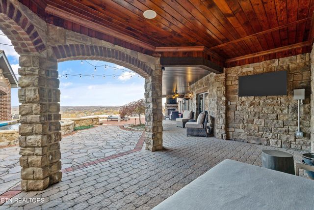 12767 Highwick Circle, Knoxville, TN 37934