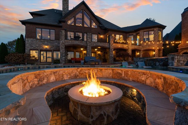 12767 Highwick Circle, Knoxville, TN 37934