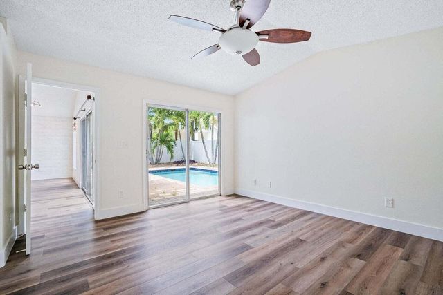 6321 Pompano Street, Jupiter, FL 33458