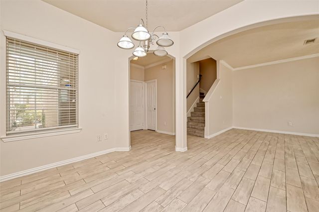 5015 Dartmoor Ridge Trail, Houston, TX 77066