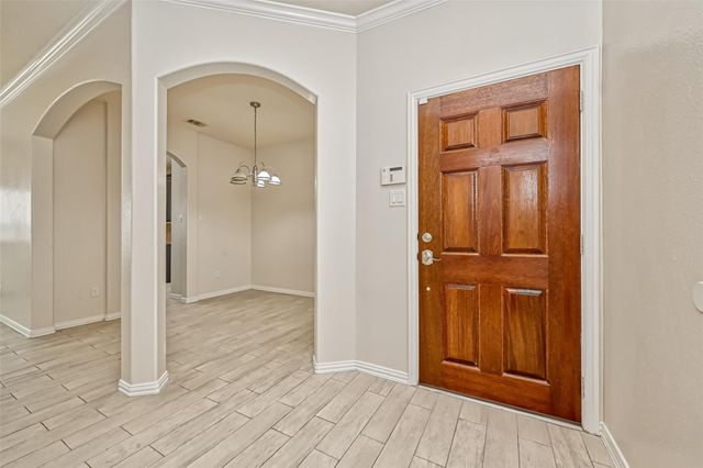 5015 Dartmoor Ridge Trail, Houston, TX 77066