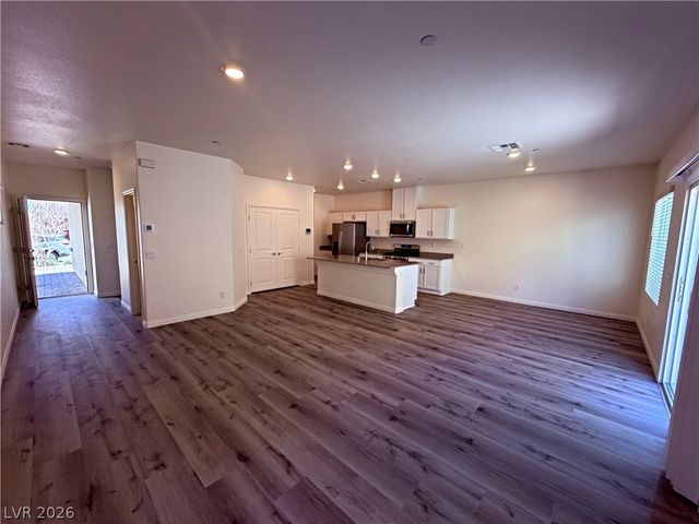 10031 Cameron Street, Las Vegas, NV 89141