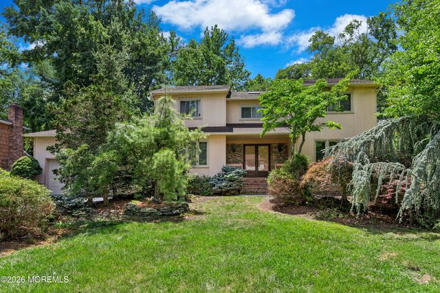 40 Vista Drive, Morganville, NJ 07751