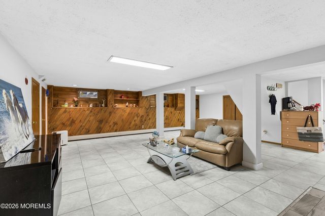 40 Vista Drive, Morganville, NJ 07751