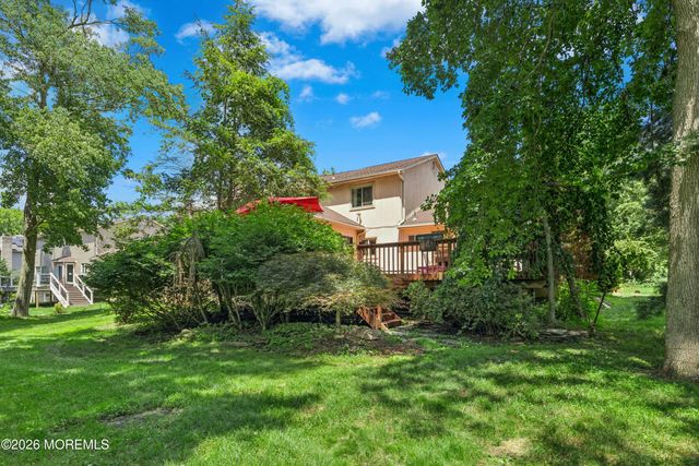 40 Vista Drive, Morganville, NJ 07751