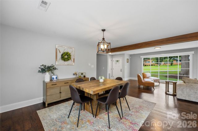 1301 Manchester Lane, Charlotte, NC 28227