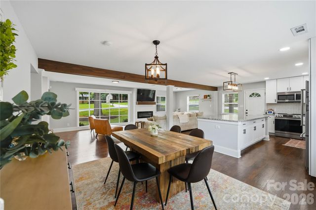 1301 Manchester Lane, Charlotte, NC 28227