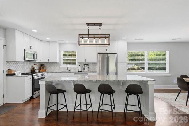 1301 Manchester Lane, Charlotte, NC 28227