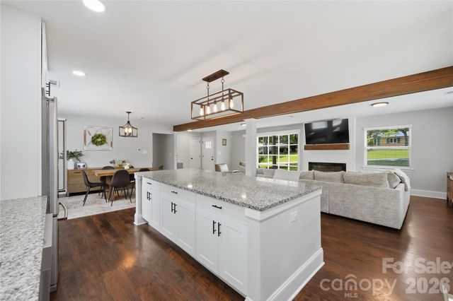 1301 Manchester Lane, Charlotte, NC 28227