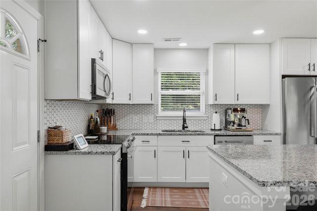 1301 Manchester Lane, Charlotte, NC 28227