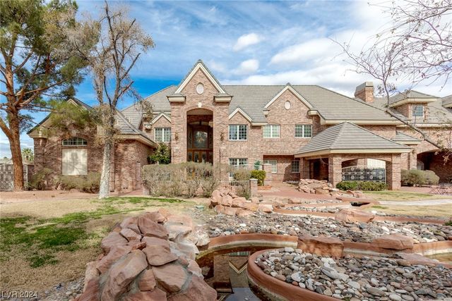 3910 East Russell Road, Las Vegas, NV 89120