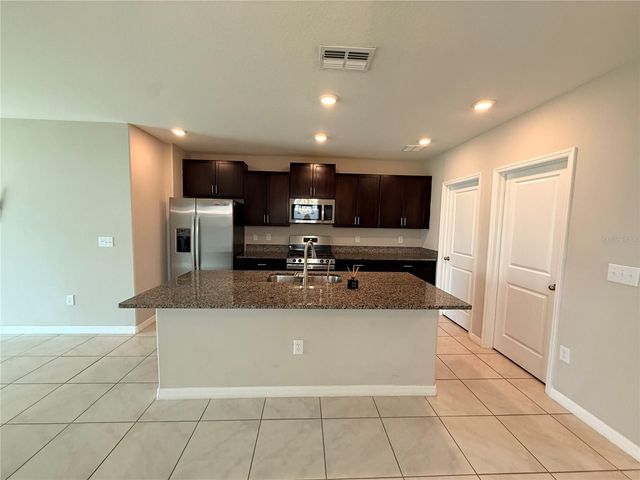 10363 SHADY PRESERVE DRIVE, Riverview, FL 33578