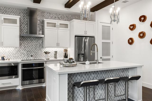 408 Rose Branch WAY 24, Austin, TX 78738