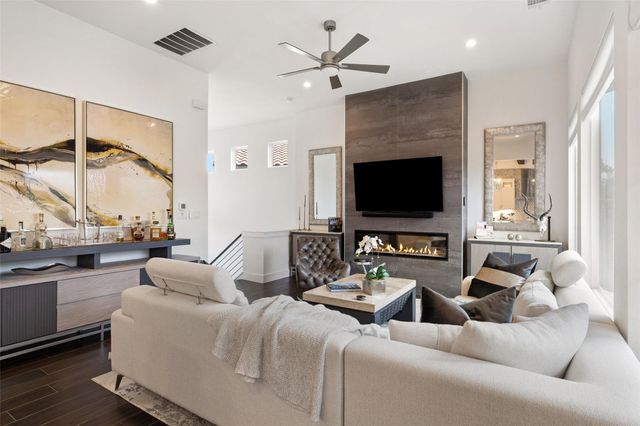 408 Rose Branch WAY 24, Austin, TX 78738