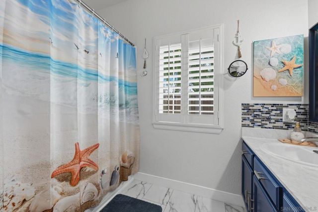 901 Rose Arbor Drive, San Marcos, CA 92078