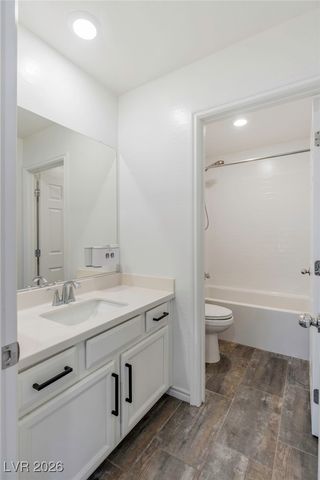 976 Bluebell Brook Street, Henderson, NV 89052