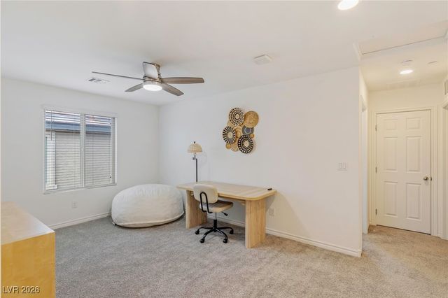 976 Bluebell Brook Street, Henderson, NV 89052