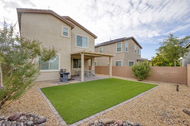 976 Bluebell Brook Street, Henderson, NV 89052