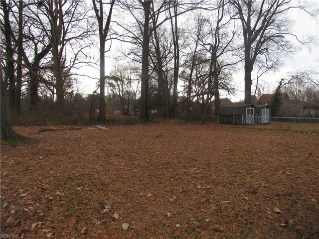 10 W Walker RD, Hampton, VA 23666