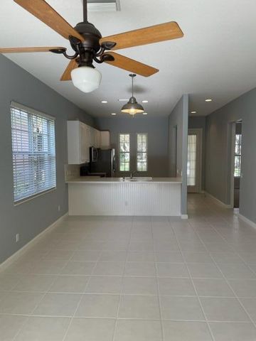 180 Paradise Circle, Jupiter, FL 33458