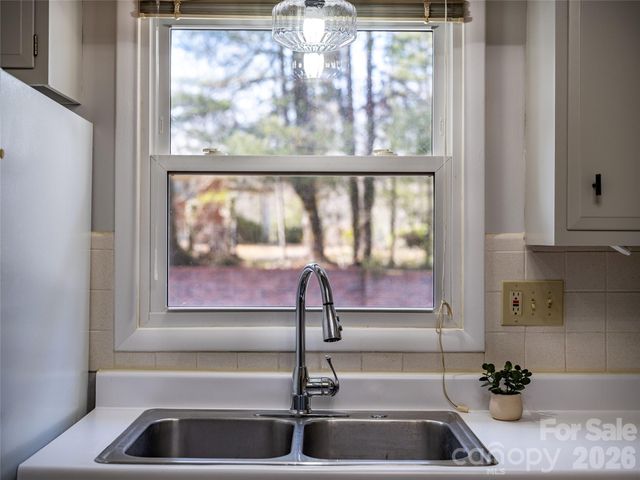 102 Boyd Drive 5C, Flat Rock, NC 28731