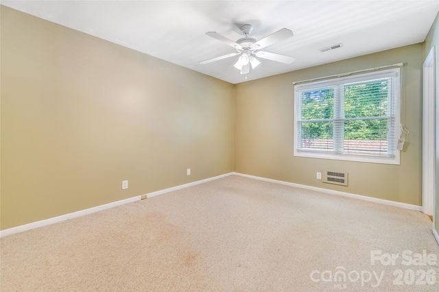 102 Boyd Drive 5C, Flat Rock, NC 28731