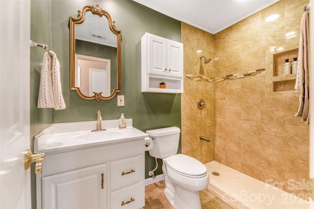 102 Boyd Drive 5C, Flat Rock, NC 28731