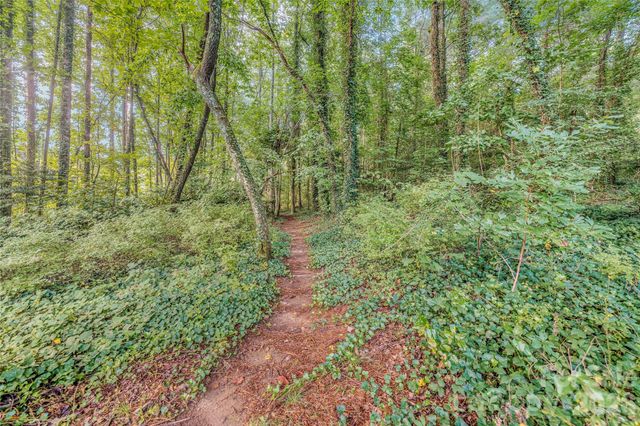 102 Boyd Drive 5C, Flat Rock, NC 28731