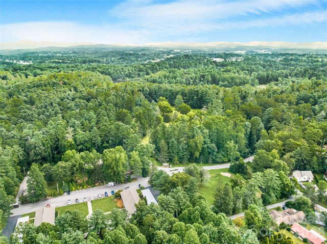102 Boyd Drive 5C, Flat Rock, NC 28731