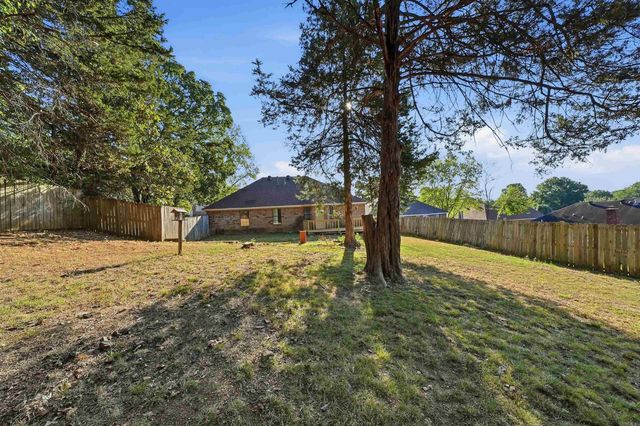 2575 Morse Drive, Conway, AR 72034