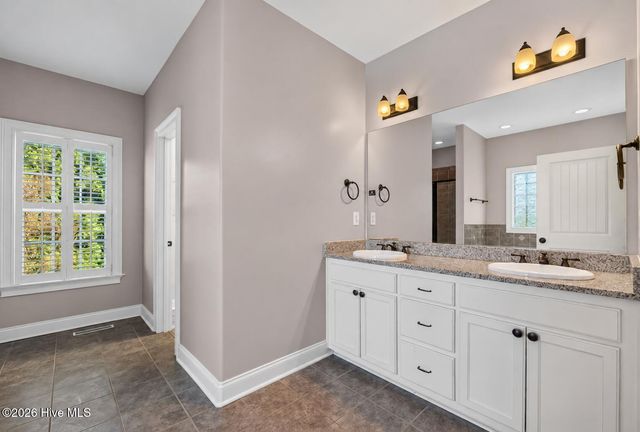 53 Westcliff Court, Clayton, NC 27527