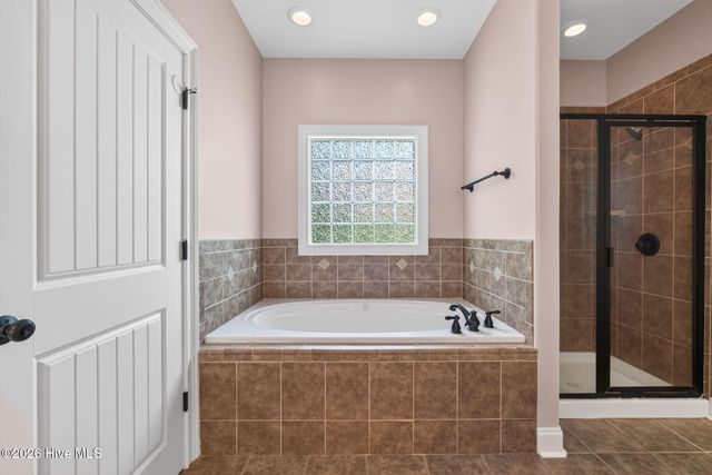 53 Westcliff Court, Clayton, NC 27527