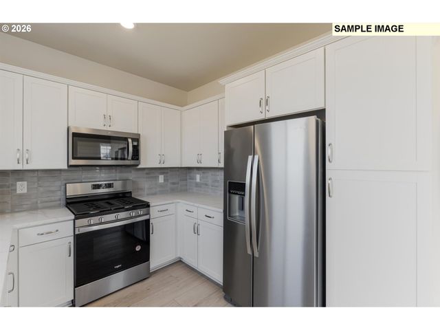 27260 Sw Larkspur Ter, Wilsonville, OR 97070