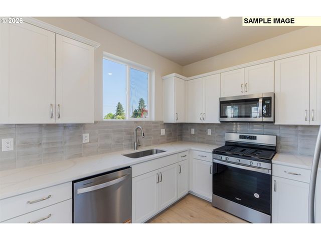 27260 Sw Larkspur Ter, Wilsonville, OR 97070