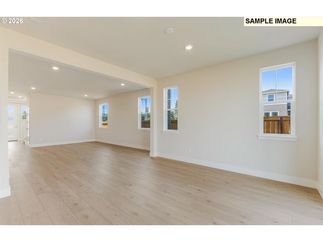 27260 Sw Larkspur Ter, Wilsonville, OR 97070