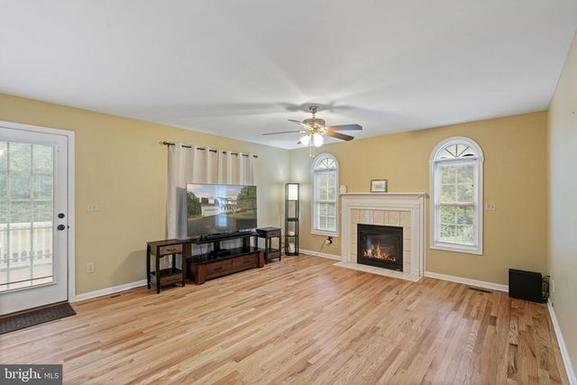 6647 MORRIS RD, Spotsylvania, VA 22551