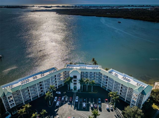 8800 BAY PINES BOULEVARD 303, St Petersburg, FL 33709