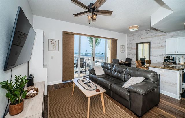 8800 BAY PINES BOULEVARD 303, St Petersburg, FL 33709