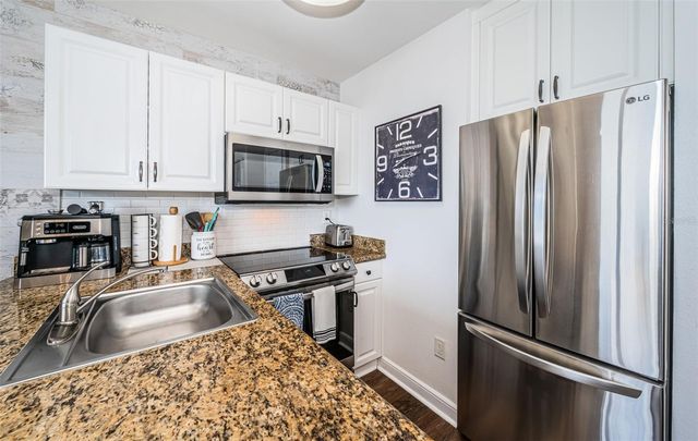 8800 BAY PINES BOULEVARD 303, St Petersburg, FL 33709